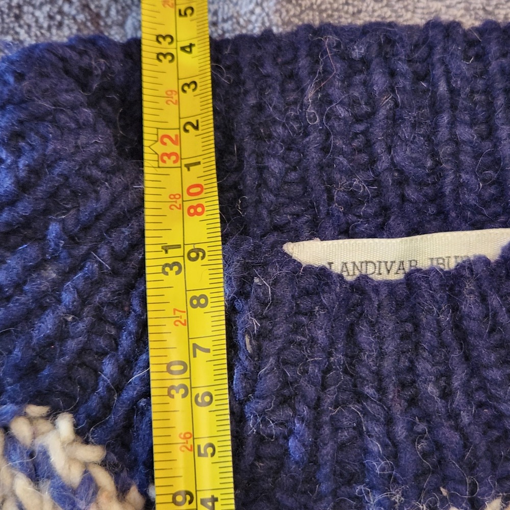 Vintage Landivar Iburg Wool Sweater Unisex XL Navy Purple Handmade in Ecuador - Picture 4 of 9